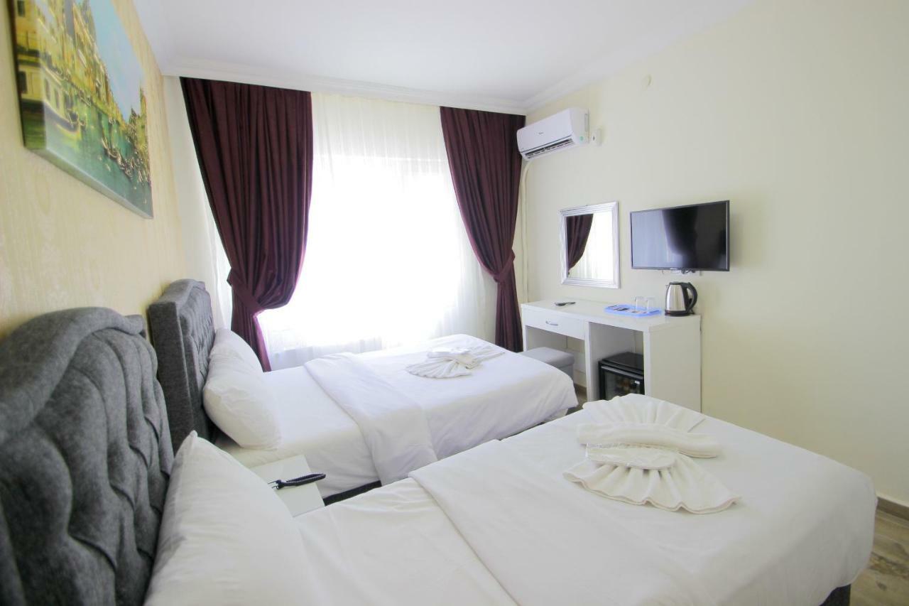 Grand Fm Hotel Istanbul Exterior photo